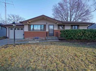 7210 Garland St, Lincoln, NE 68505