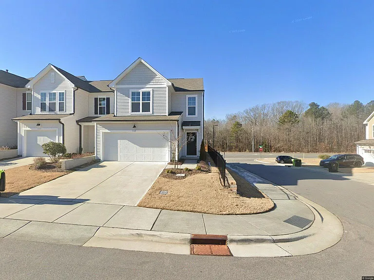 515 Vassar Dr — Photo 1