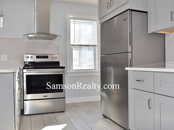 2nd image of 296 Atwells Ave #3C