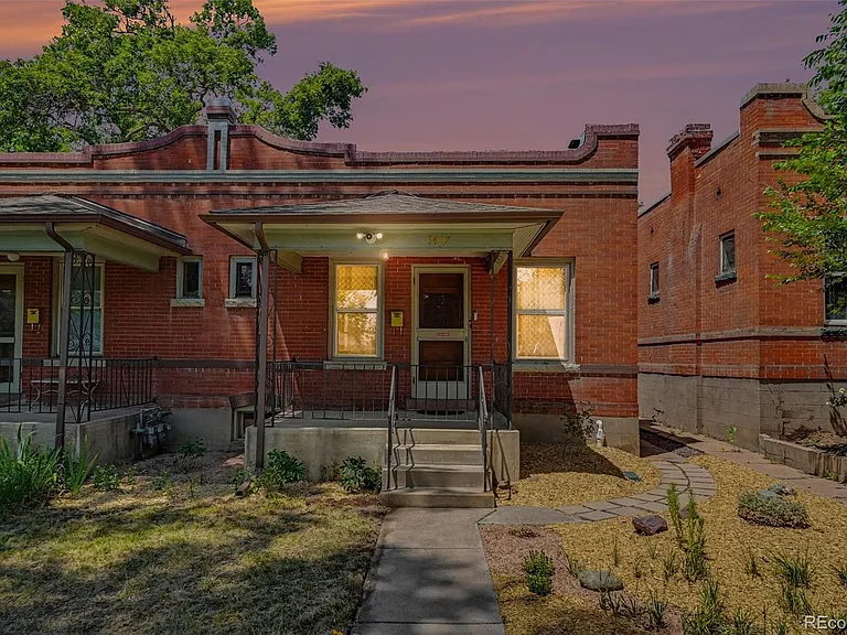 3427 Meade St — Photo 2