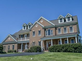 16085 Waterford Creek Cir, Hamilton, VA