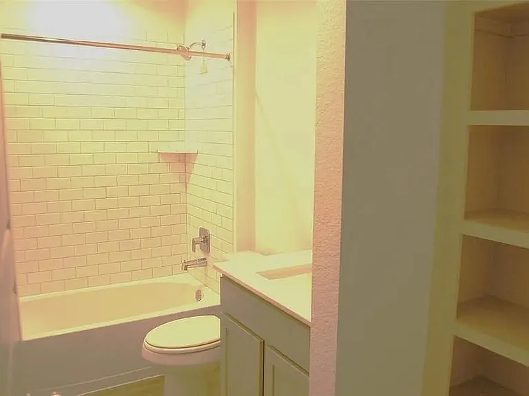 7839 Murciana Dr — Photo 13