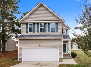 2405 King Malcolm Ln, Zebulon, NC 27597