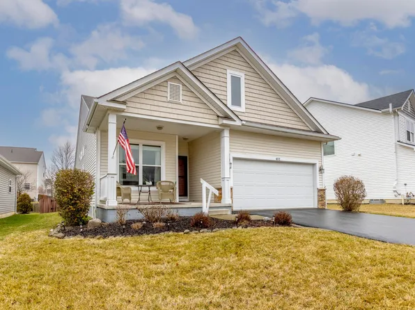 652 Redwood Valley Dr, Blacklick, OH 43004