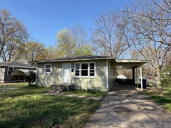 2nd image of 1415 Watkins St