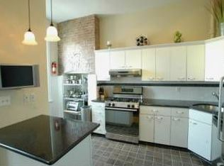 812 Washington St APT 5, Hoboken, NJ 07030