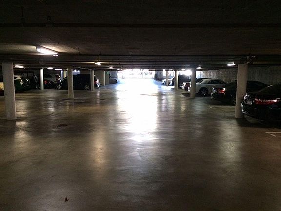 2nd image of 1402 N Alta Vista Blvd