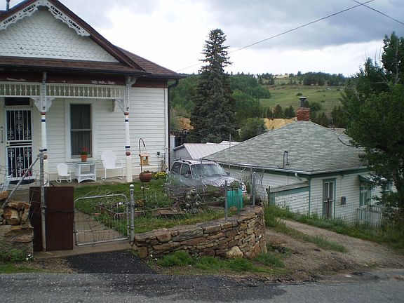 5th image of 345 Spring St