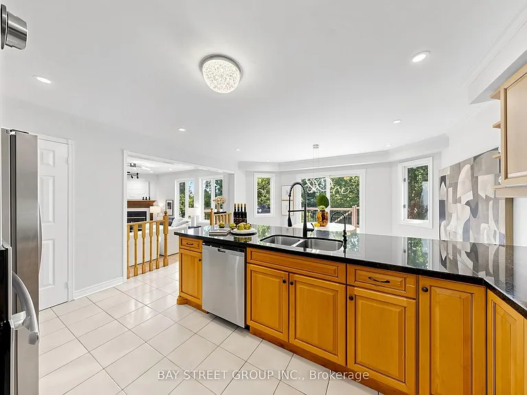 98 Brookeview Dr — Photo 11