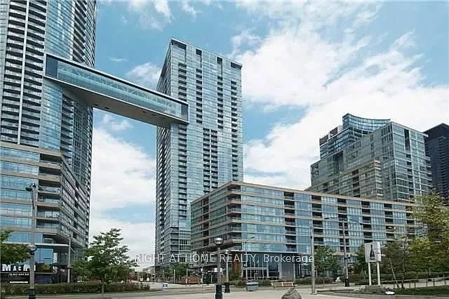 1 bed, $2,400 — Photo 1