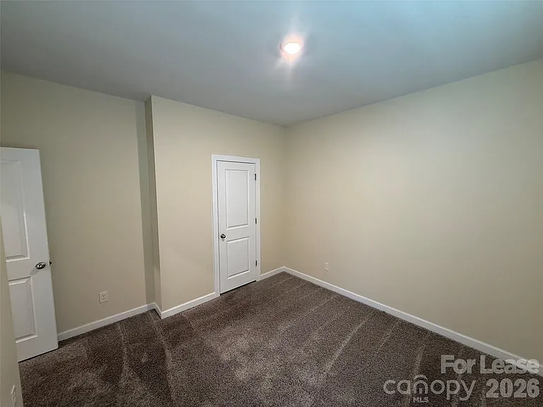 11838 Red Leaf Dr — Photo 20