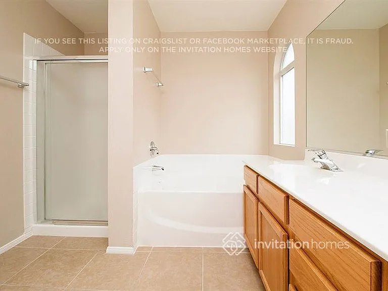 1628 Sun Canyon Ct — Photo 16