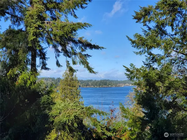 2328 Crestridge Drive NW, Olympia, WA 98502