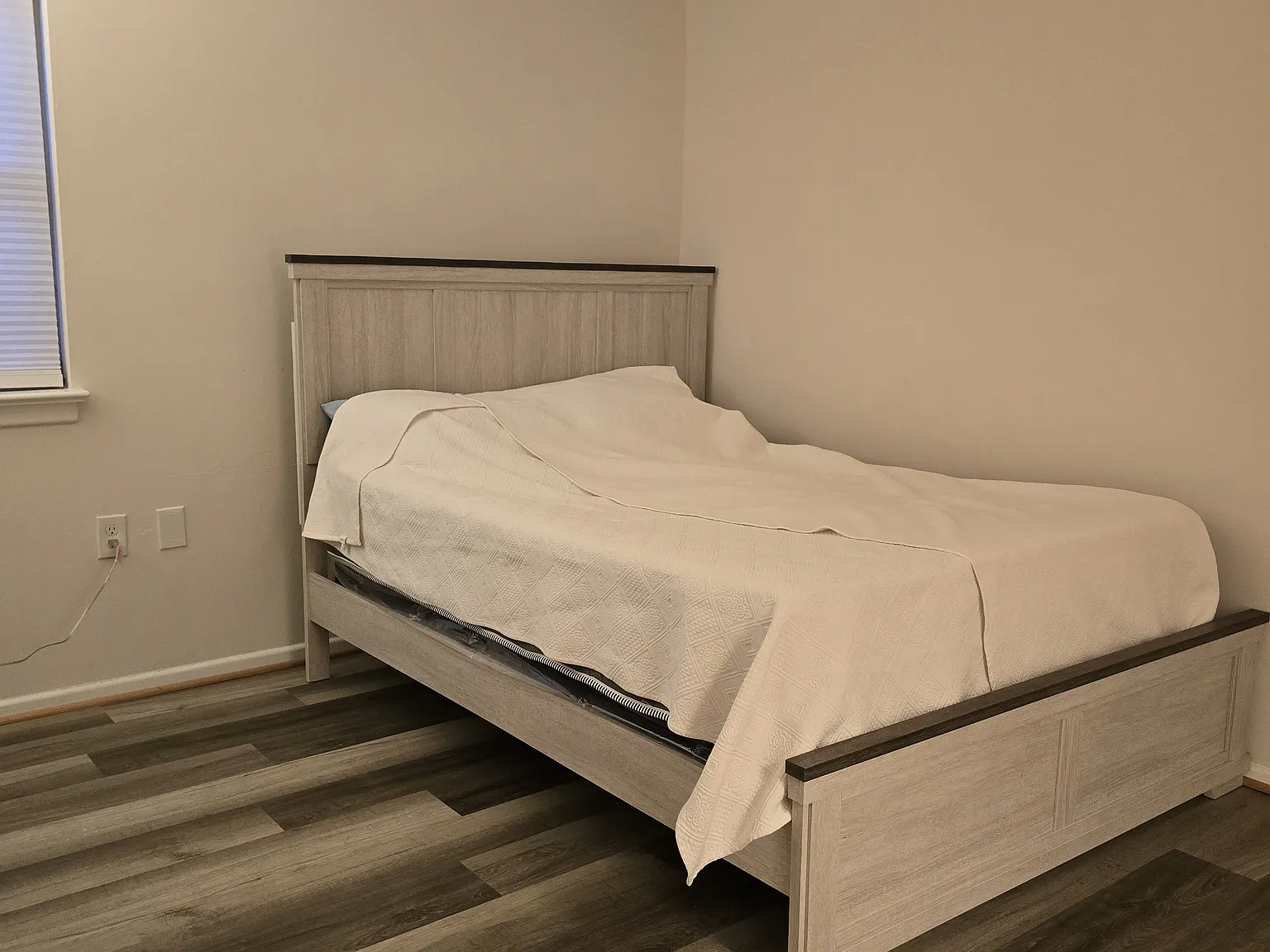 1 bed, 1029 sqft, $800 — Photo 4