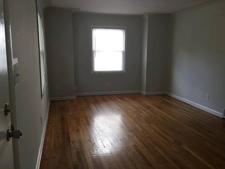 726 N Prospect St — Photo 20