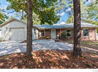 102 McDole Cir, Cary, NC 27511