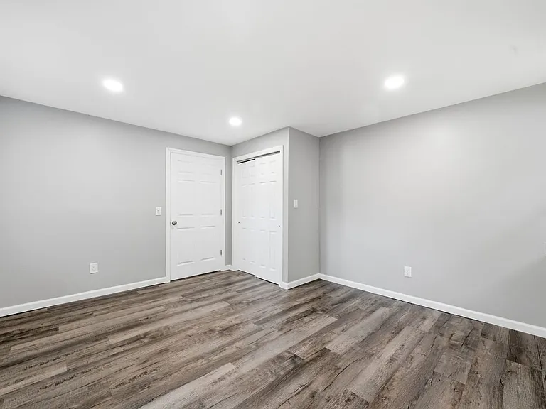 143 Walnut Rd #B — Photo 9