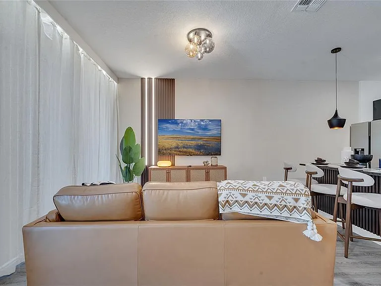 3205 Energy Dr — Photo 7
