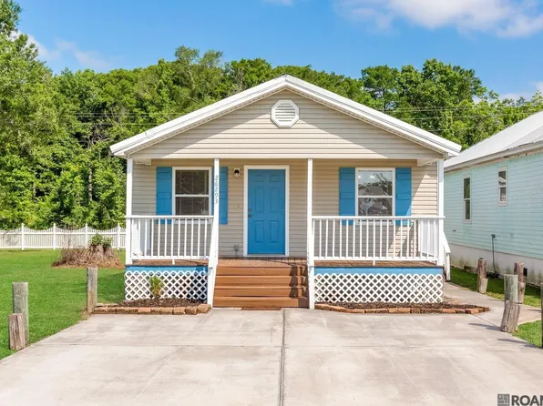26293 Riverscape Dr, Springfield, LA 70462