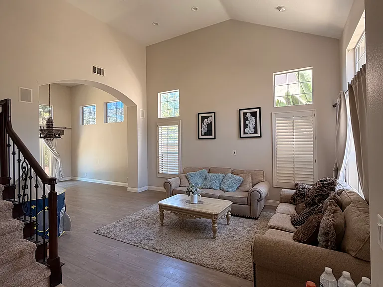 2220 Bowman Ave — Photo 3