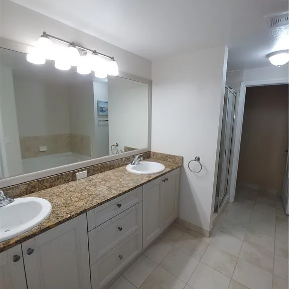 20140 Estero Gardens Cir #204 — Photo 7