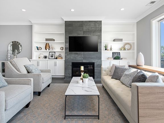 4th image of 2242 W Lawrence Ave #201