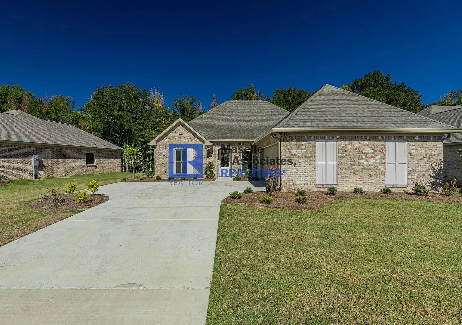 3 Bed / 2 Bath New Construction Home in Stapleton — Photo 4