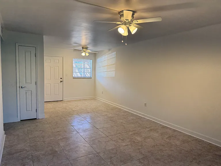5154 Turquoise Ln #102 — Photo 6
