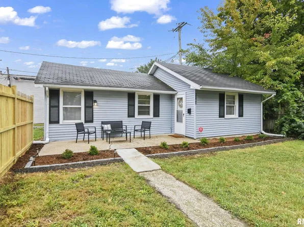 1702 S College St, Springfield, IL 62704
