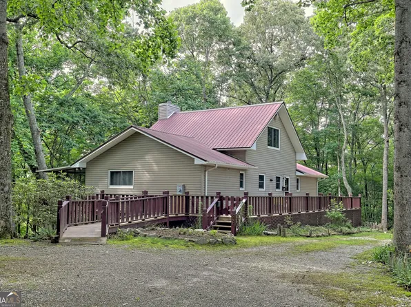 637 Taylor Ridge Rd, Dillard, GA 30537