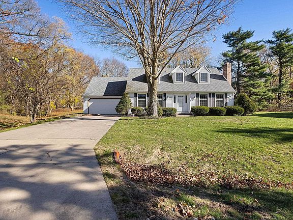 2nd image of 51790 Stoney Creek Dr