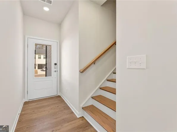 2064 Underwood Dr #24, Lawrenceville, GA 30043