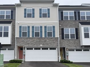 31 Silas Rd BLDG D008 #C, Mount Olive Twp., NJ 07828