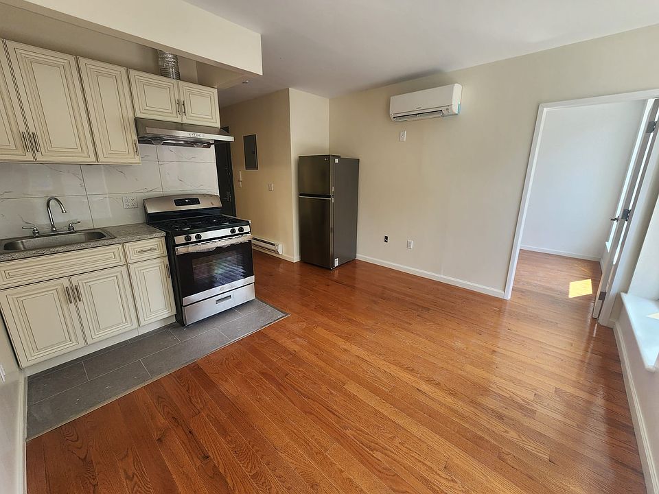 1st image of 1469 Amsterdam Ave Unit 2A