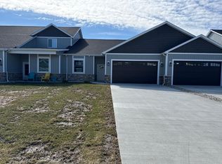 212 S Bridge Rd, Northwood, OH 43619