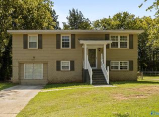 3715 Valleydale Rd NW, Huntsville, AL 35810