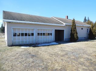 1132 Bricketts Crossing Rd, Cabot, VT 05647