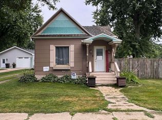 404 E 6th St, Stromsburg, NE 68666