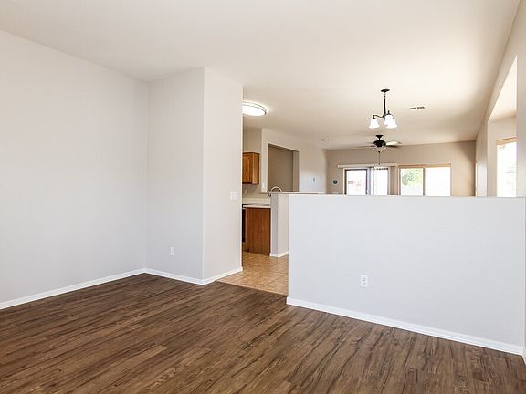 4th image of 17221 W Acapulco Ln