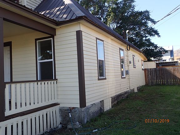 2nd image of 512 Malaga Ave