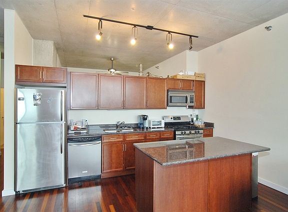 2nd image of 1720 S Michigan Ave APT 2802