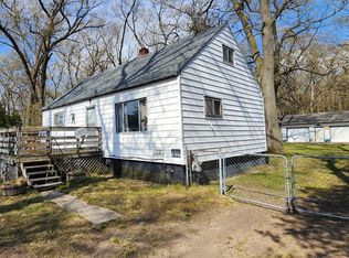 62 S Sheridan Dr, Muskegon, MI 49442