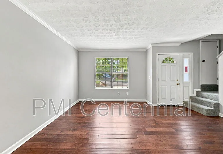 281 Flagstone Way — Photo 8