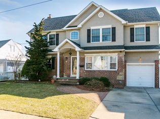 160 Boston Ave, Massapequa, NY 11758