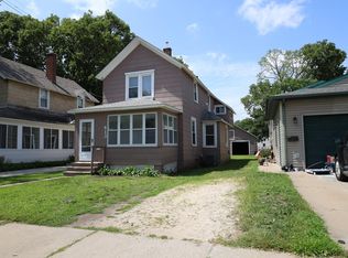 413 Dacota St, Winona, MN 55987