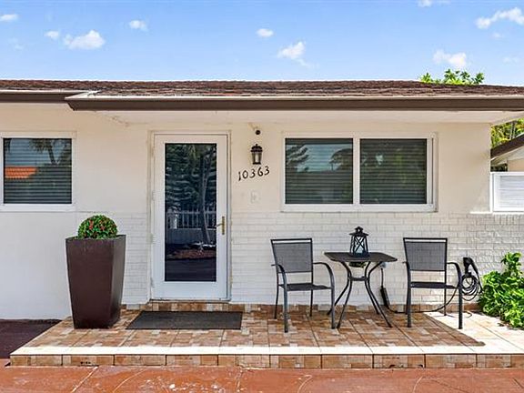 4th image of 10363 SW 6th St #10363