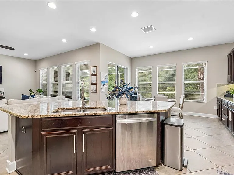 4123 Windcrest Dr — Photo 17