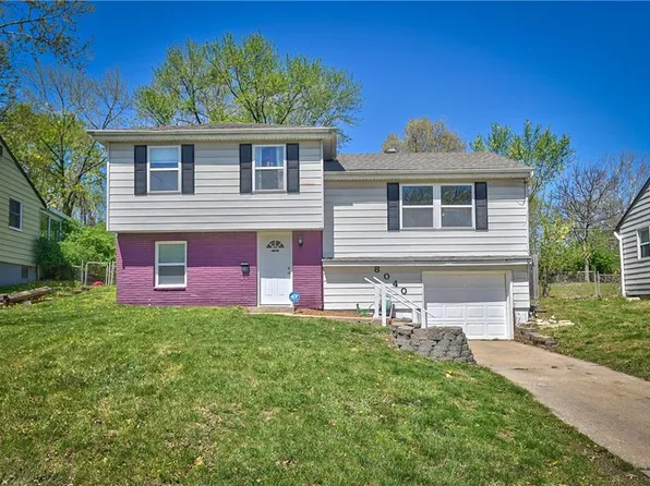 8040 NE San Rafael Dr, Kansas City, MO 64119