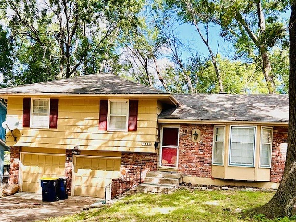 1st image of 4406 E 108th St