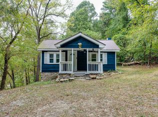 5 Hillcrest Dr, Rossville, GA 30741